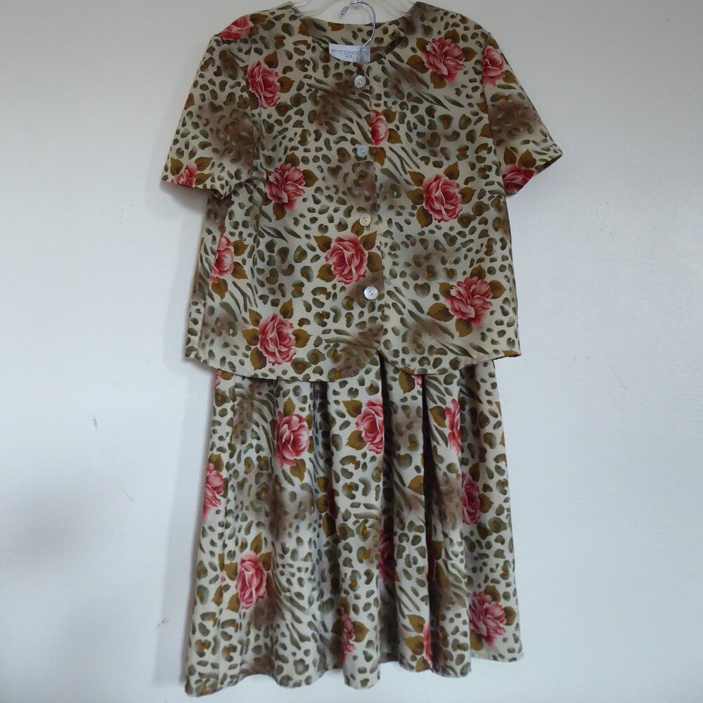 2 piece Flower Dress by Petite Sophisticates